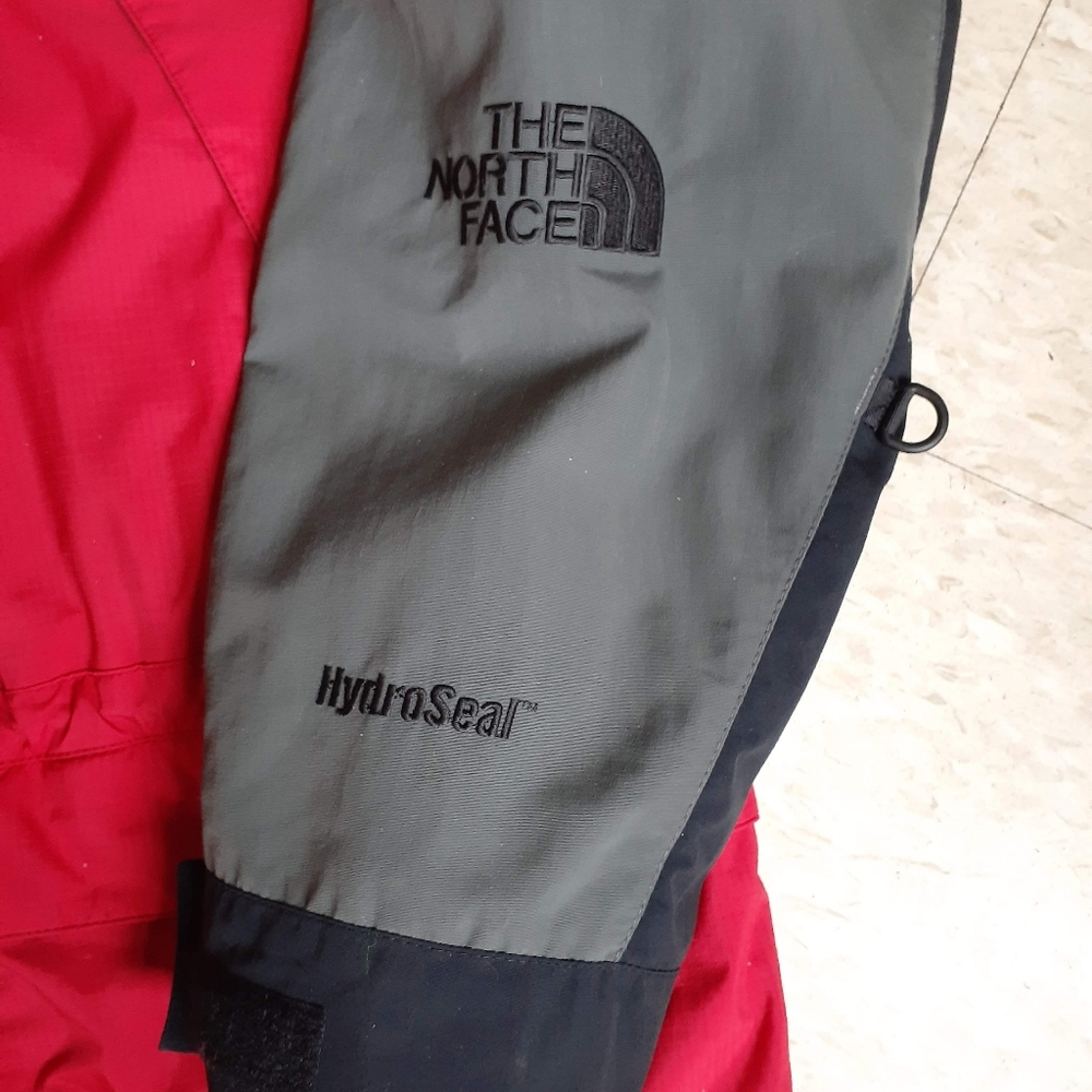 The North Face Hydro Seal Jacket - Picture 2 of 7